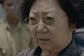 2019年中国大妈在非洲引众怒，被判15年，我国外交部回应：不袒护图片