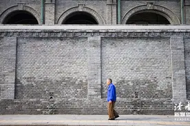 一支跨越20年师生情谊的派克钢笔图片