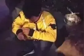 “在这打工就是我儿子！”外卖小哥被职校女生骂到辞职，聊天记录曝光图片