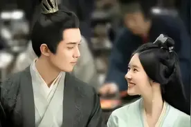 吴磊向涵之恋爱了？素人曝光王安宇丑闻，却无意曝光吴磊恋情图片