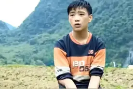广西13岁男孩父母双亡，靠捡破烂谋生，6年后，以707高分考上北大图片
