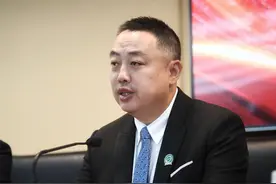 国乒之栋梁！刘国梁包容了外界对他的误解，他的世界只有乒乓球图片