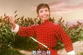 “京剧女神”李维康：曾看不起病，女儿北大毕业，她对家人有愧疚图片