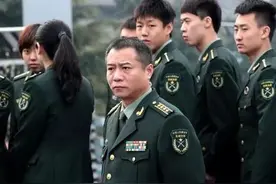 他擅长克制韩国队员，35岁就晋升为少将图片