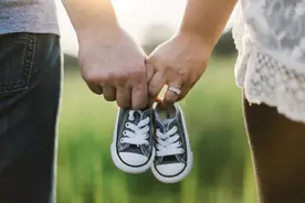 生完孩子后，肚子真的能恢复到从前吗？产后6大身体变化图片