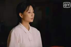 《人世间》原著：郑娟放弃学校对周楠的赔偿款，只为这原因，太假图片