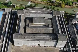 客家人太豪了，建豪宅用28年，花50万两白银，出了4位将军7位县长图片