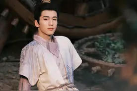张凌赫2年上了4部剧，扑了1部，爆了3部，你都看过哪几部？图片