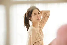 让女人主动联系你，用这3个方法就足够了图片