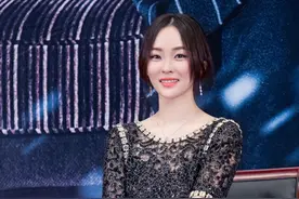 美女演员霍思燕的高跟鞋美照图片