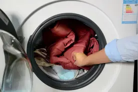 羽绒服又又又出事了，爆炸伤人毁房，成冬季第一“凶器”图片