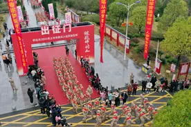 场面超燃！各地新兵入伍欢送仪式，老班长：羡慕哭了……图片