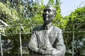 郭沫若的褒贬不一口碑图片