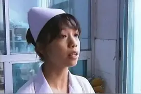 2011年，江西护士深夜在太平间发现婴儿：婴儿已经8天没吃没喝图片