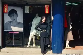 03年广东女老板花20万救治员工，5年后濒临破产，对方拿100万报恩图片