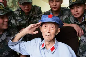 中国现在还有多少老红军在世？数量少的让人心疼图片