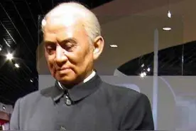 一个辍学少年为什么能从社会最底层起步，由剃头匠成为中国首富的图片