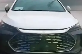 比亚迪新款唐DM-i配置曝光：200km纯电续航+四驱，还有热泵空调图片