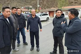 杨海强在检查指导大夏河沿岸景观提升等重点工作时强调 筑牢生态屏障 彰显生态之美 打造精品工程 助力文旅融合图片
