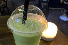 真心爱过的人时隔多年以后再见面还会心动吗？图片