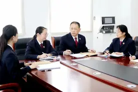 闪离当天即闪婚，反常婚姻背后有何算计？图片