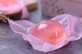 果冻的几种危害，家长们要注意了，不要再让孩子多吃了图片