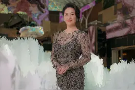 香港“铁三角”相互扶持，霍启刚不仅依靠霍家，还有他们为其保驾图片