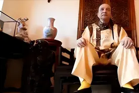 多尔衮十世孙现身！为保皇族血统不娶汉女，还向国家索要故宫祖产图片