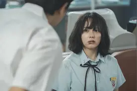 《黑暗荣耀》：现实的妖骚，比剧中窒息百倍图片