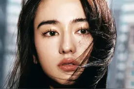 一张红毯照火出圈，获封内娱新晋颜霸：12年前的雨林女孩长大了！图片