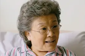 再读《人世间》：金月姬临终前的那番话，道出了她对周家的算计图片