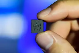 突破90nm光刻机，可量产14nm芯片？外媒：中国半导体“大势已定”图片