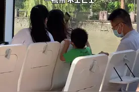 杭州不止有西湖游船，大运河3块钱的水上巴士简直浪漫到极致！@DOU+小助手 #国庆 #浪计划 #旅行大玩家 #杭州 #旅行 #水上巴士视频封面