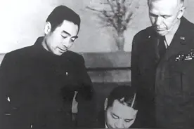 司徒雷登回美国，毛主席为何要亲自撰文告别？事后才知伟人远见图片