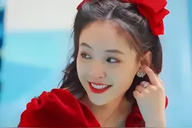 还没翻红就翻车了，这3位“浪姐”证明，有的女星不火是有原因的图片