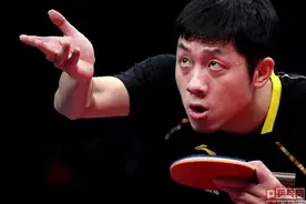 那年世界第一的许昕正手有多强？马龙都扛不住，2013年总决赛冠军图片