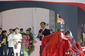 4气门水冷！赛艇系列新车型ST250首发亮相！还有全系矩阵产品同台展出图片
