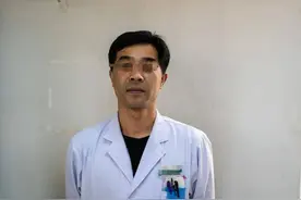 女子乳头被60岁男医生吸吮最新后续：要求停养老金吊销执照图片