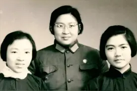 1953年，李敏到上海后，为何不住在妈妈身边？贺子珍：原因有两点图片