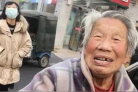 白发婆婆剐蹭汽车赔钱被拒，车主发声：心疼车更心疼老人图片