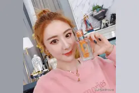从服装店导购到偷漏税被罚13亿，“直播一姐”薇娅如何走向深渊的图片