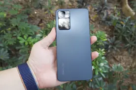 为什么我宁愿买高配千元机，也不考虑低配旗舰机？3点原因太真实图片