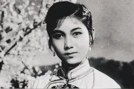 92岁齐白石直盯美女看，护士提醒，齐白石当场发飙：她生得好看图片