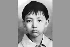 14岁救火牺牲的赖宁，为何被教科书删除，照片也被学校摘了下来？图片