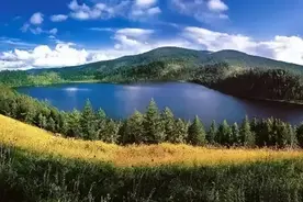 在阿尔山，既能朝九晚五，也能浪迹天涯图片