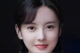 少女心思纤入韵图片