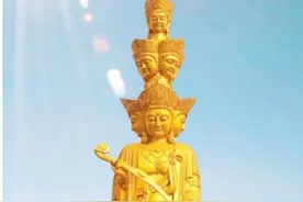 峨眉山金顶十方普贤菩萨像图片