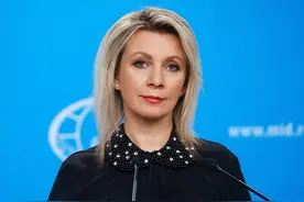 法国加大援乌，俄方讽刺戴高乐气得在棺材里翻身，为何要提戴高乐图片