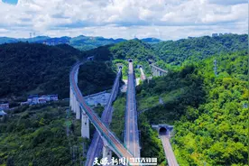 坐着高铁看贵州｜广东游客五·一游侗寨，品尝心心念念的新鲜蔬菜图片