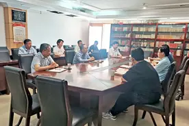 泰安市委党史研究院与泰山学院历史学院、马克思主义学院举行合作恳谈会图片